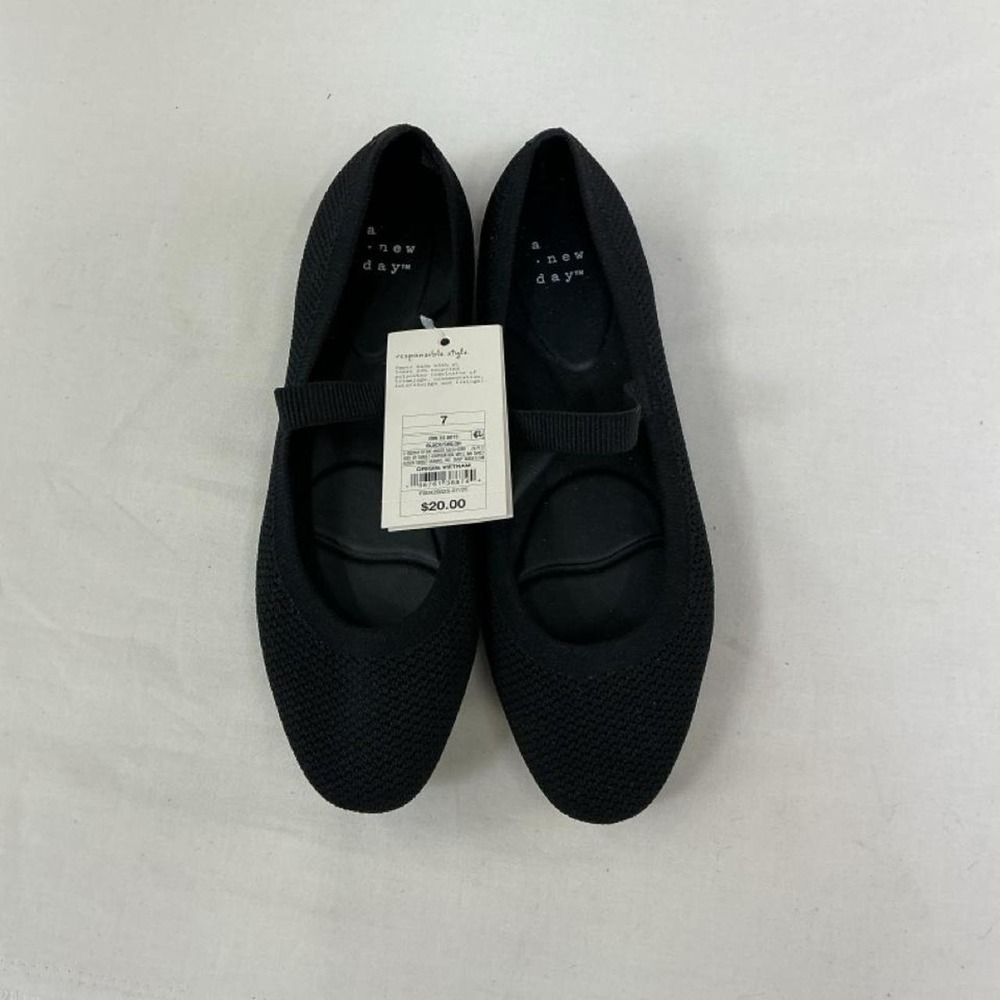 Brand new with tags A New Day black knit Mary Jane flats